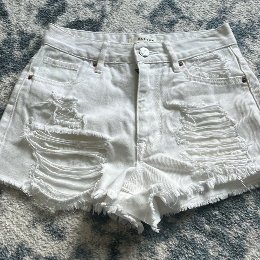 ADORABLE pacsun jean shorts high rise